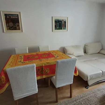 Elijah House Apartment Poschiavo
