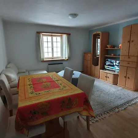 Appartement Elijah House *